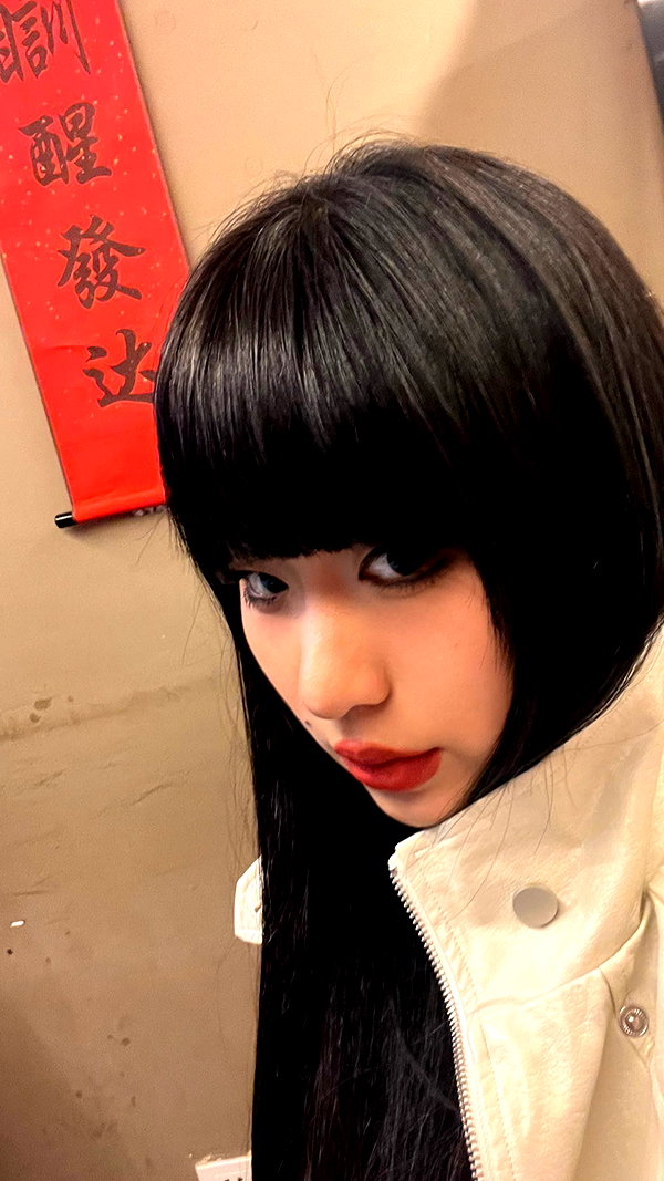 __qq16 instagram image archive image