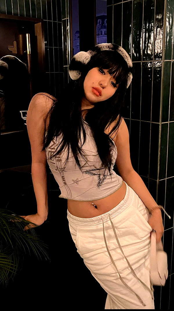 __qq16 instagram image archive image