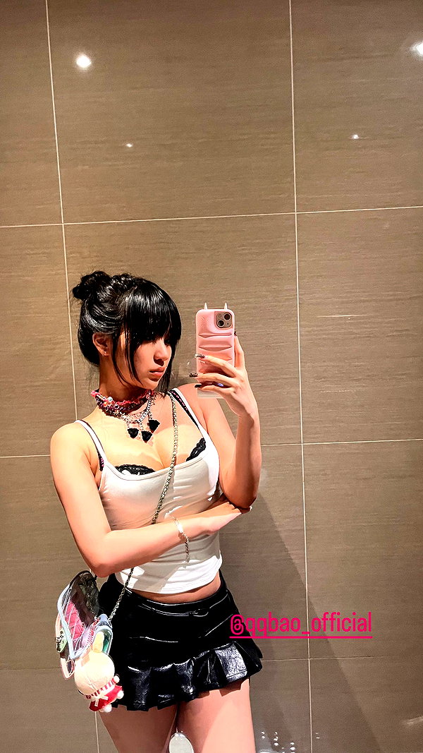 __qq16 instagram image archive image