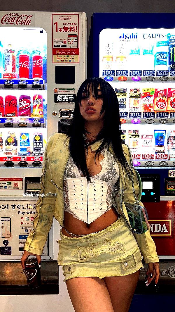 __qq16 instagram image archive image