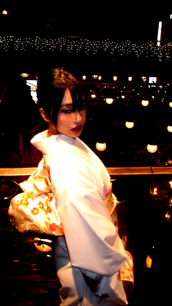 __qq16 instagram image archive image