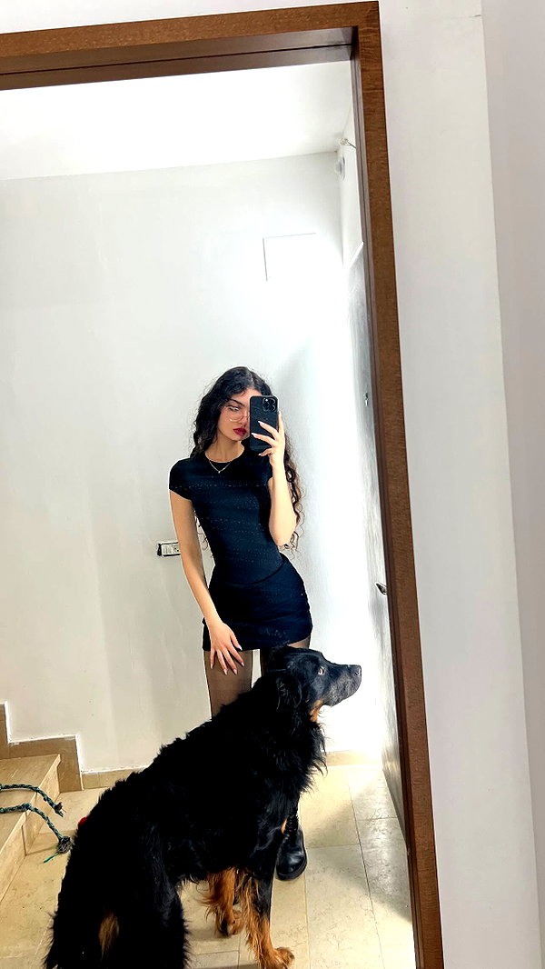 __yaheli_ instagram image archive image