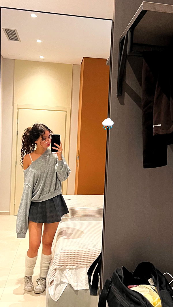 __yaheli_ instagram image archive image