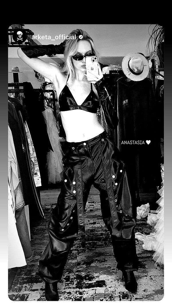 _anastasiaxxq_ instagram image archive image