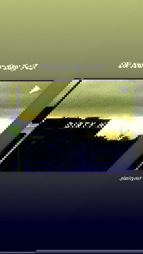 _femalien image ~ Altpins