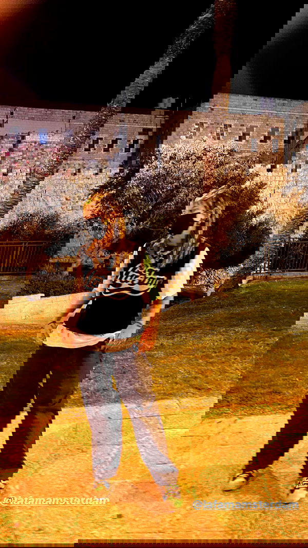 _femalien image ~ Altpins