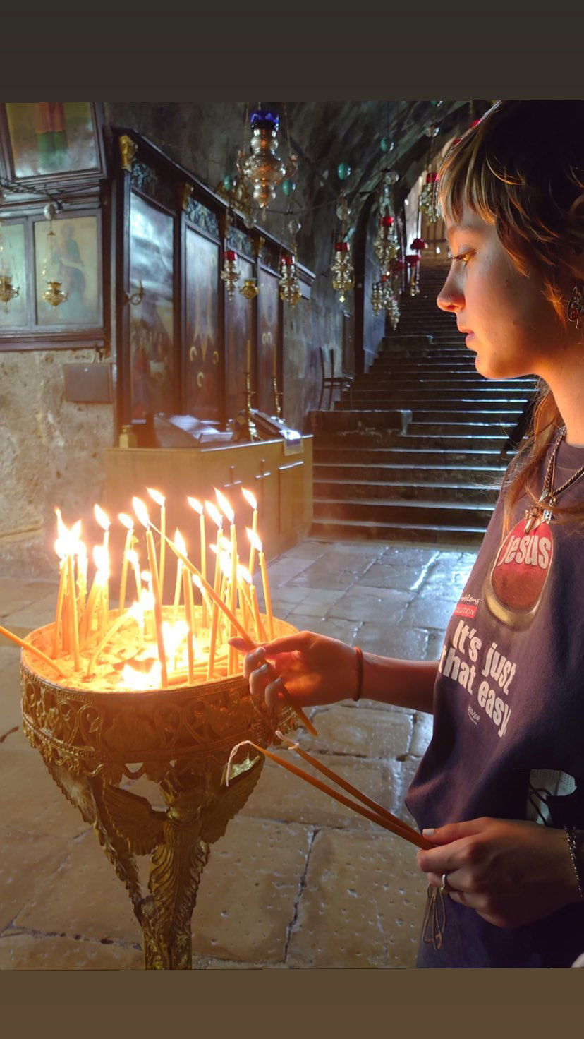 _femalien instagram image archive image