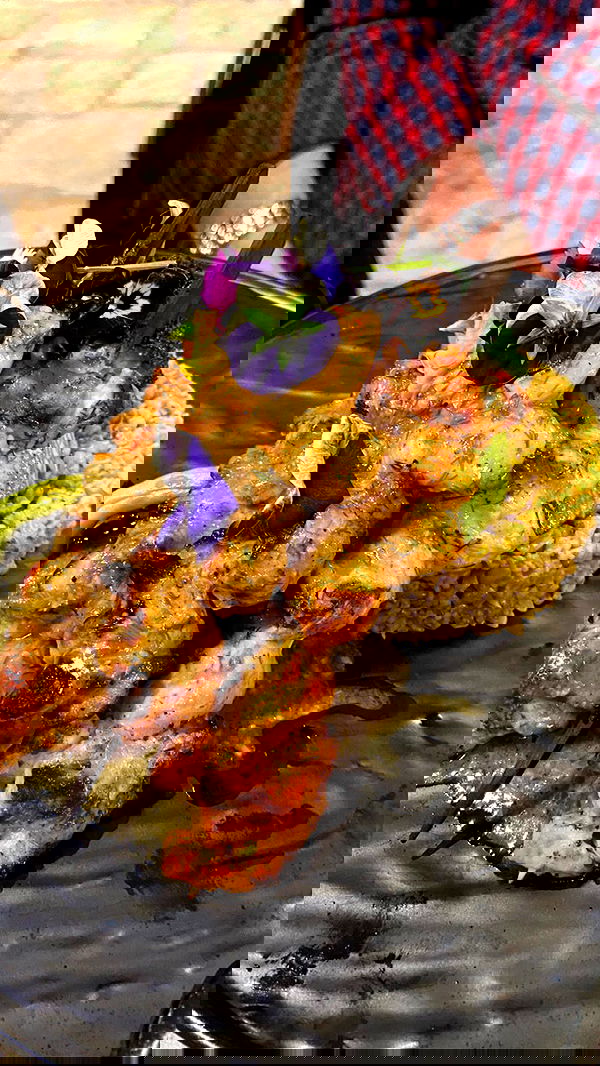 _femalien image ~ Altpins