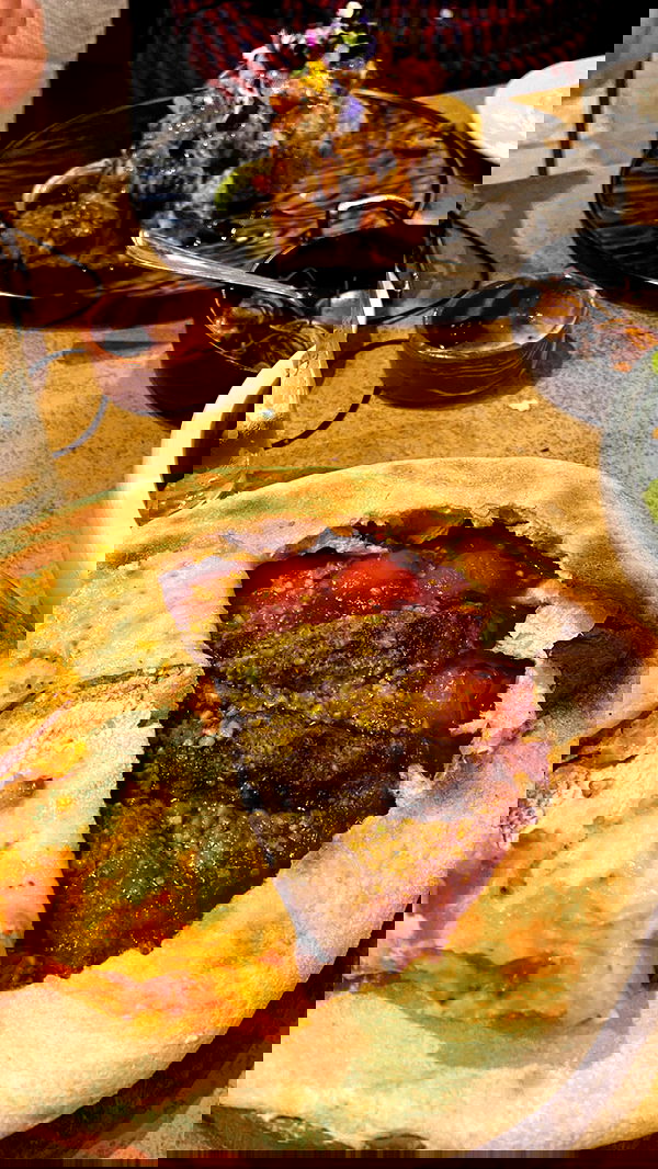 _femalien image ~ Altpins