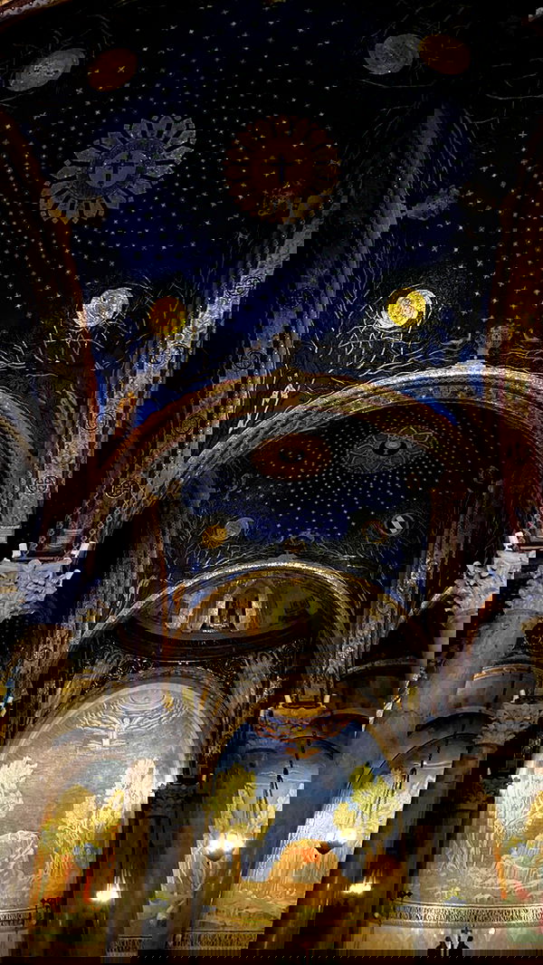 _femalien image ~ Altpins