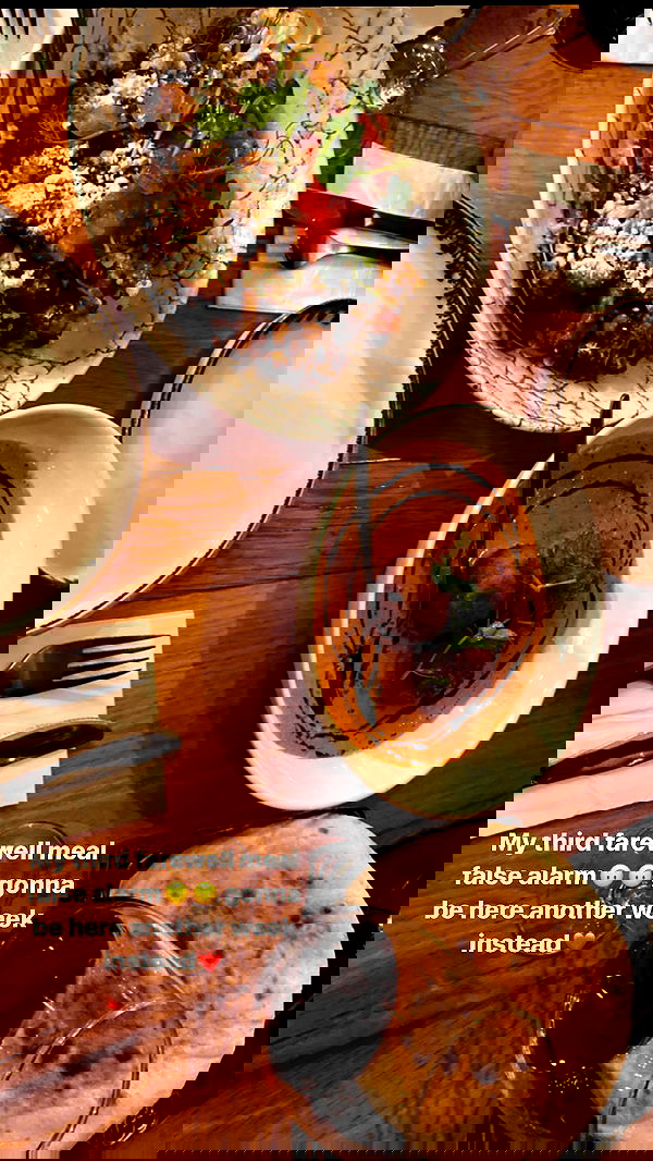 _femalien image ~ Altpins