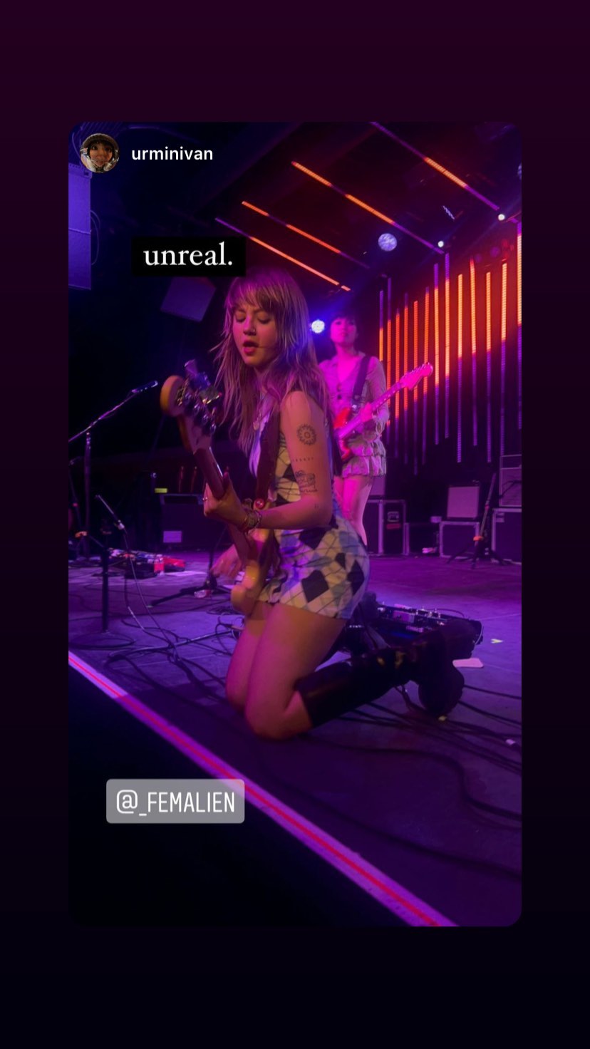 _femalien instagram image archive image