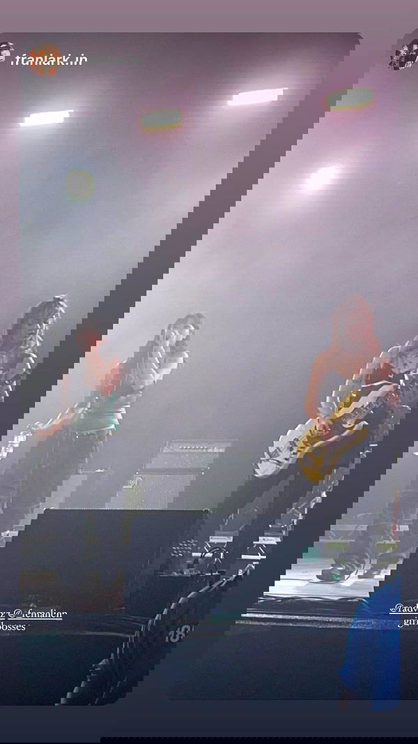 _femalien image ~ Altpins