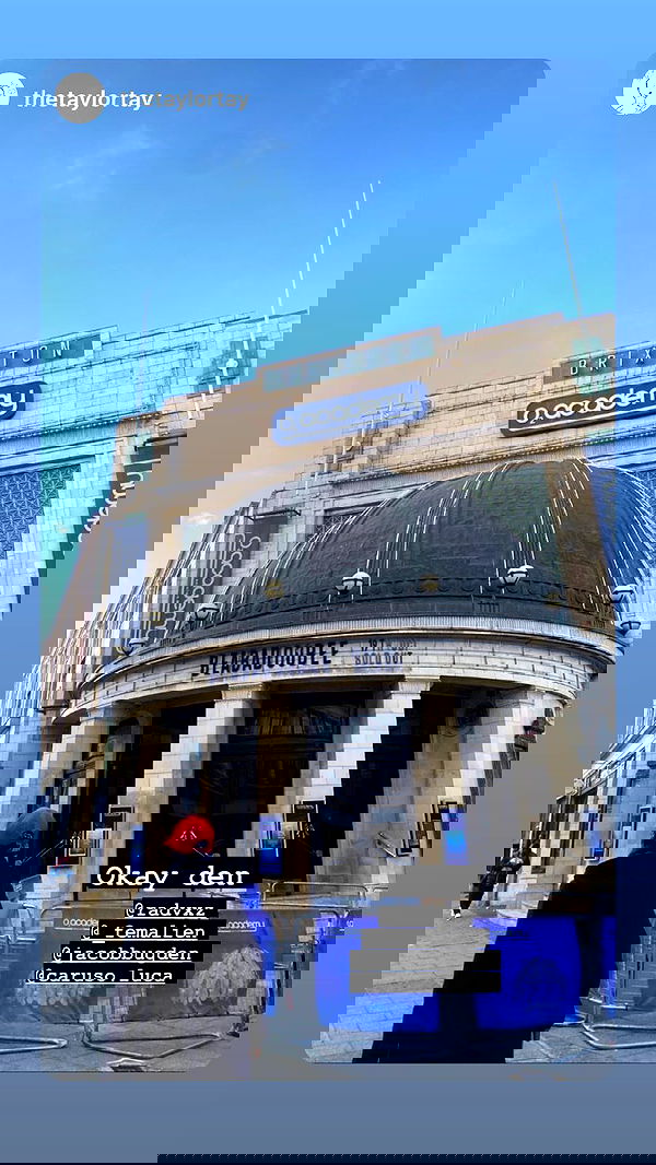 _femalien image ~ Altpins