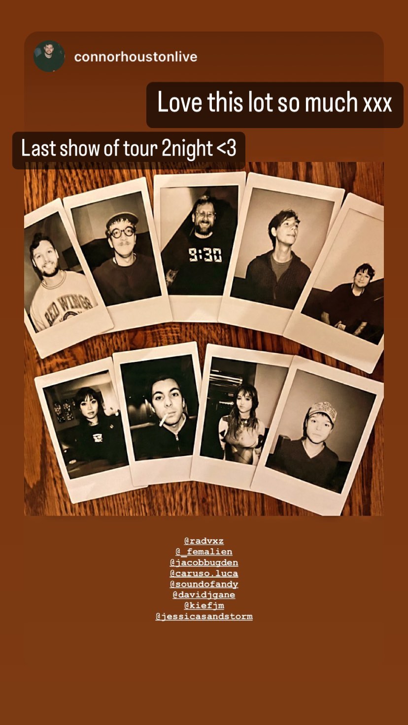 _femalien instagram image archive image