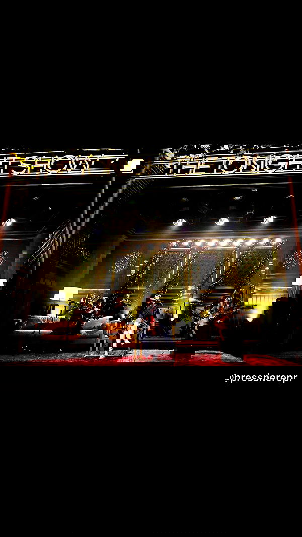 _femalien image ~ Altpins