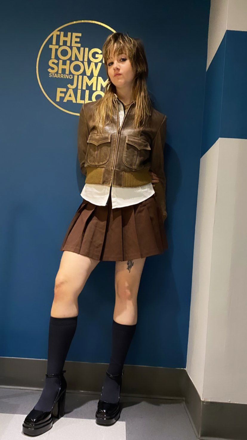 _femalien instagram image archive image