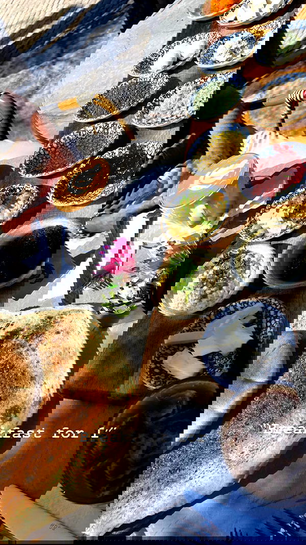 _femalien image ~ Altpins