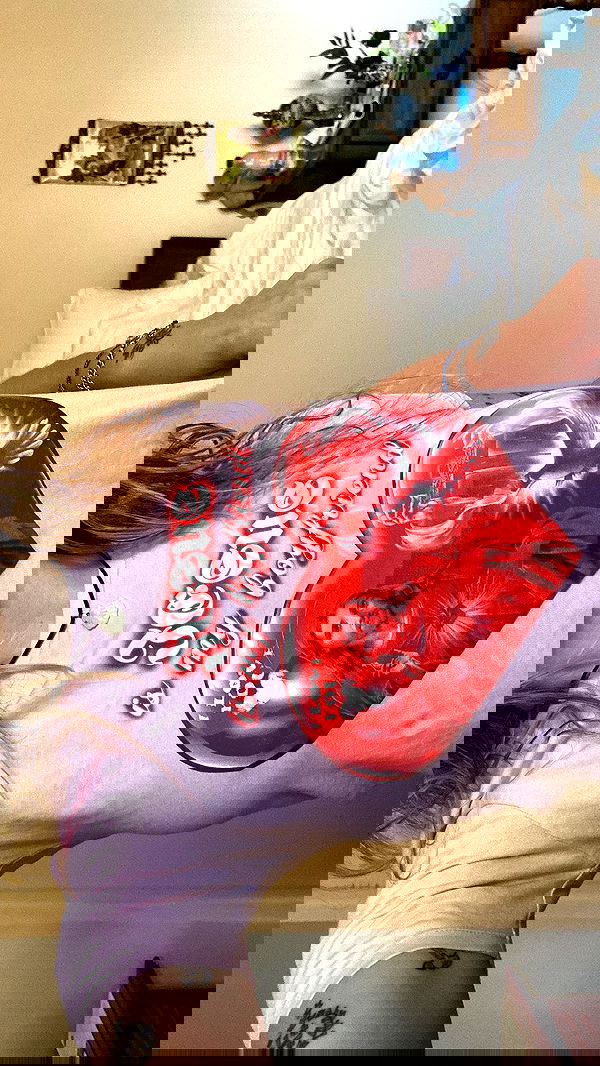 _femalien image ~ Altpins