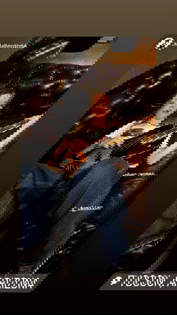 _femalien image ~ Altpins