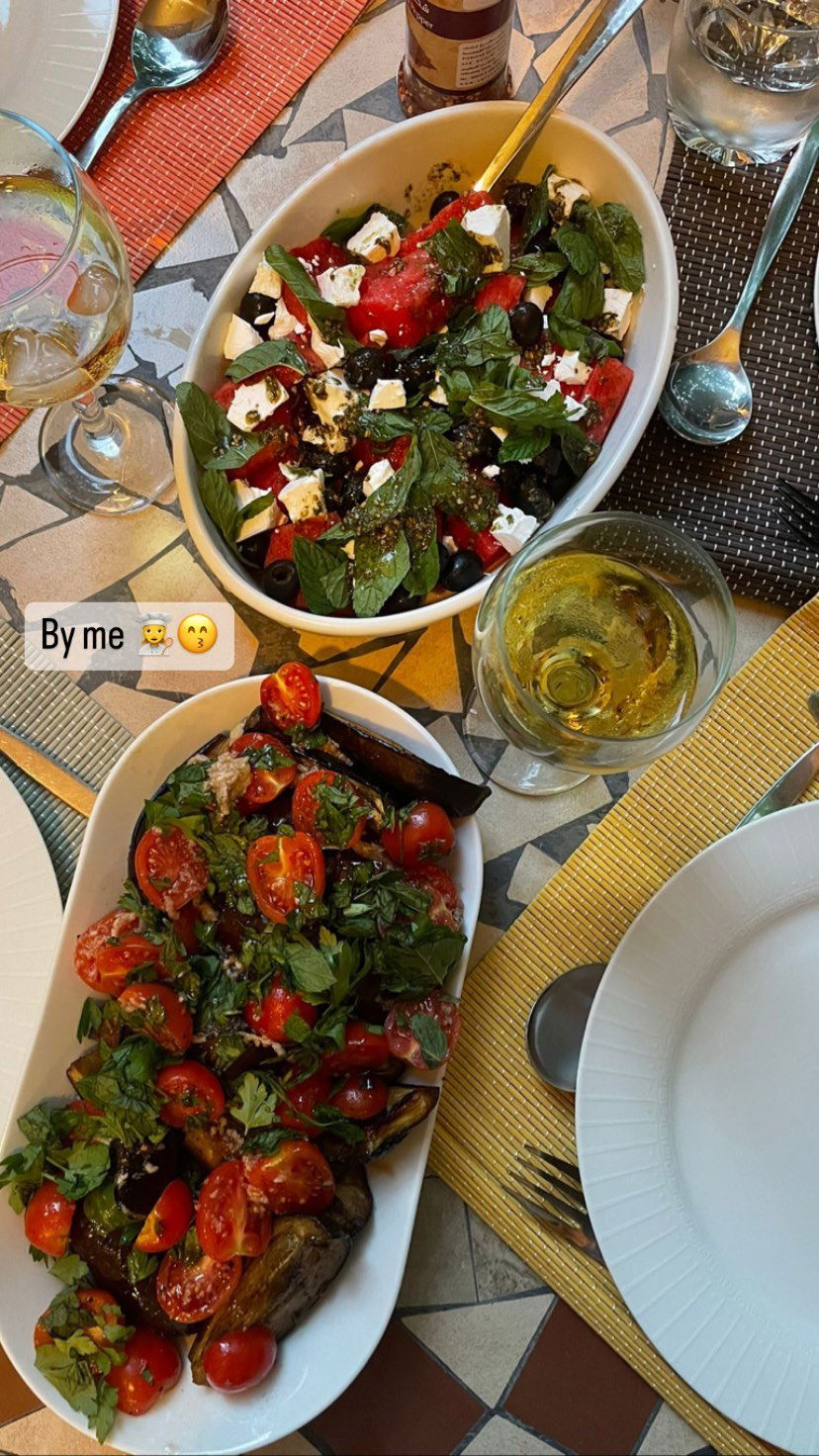 _femalien instagram image archive image