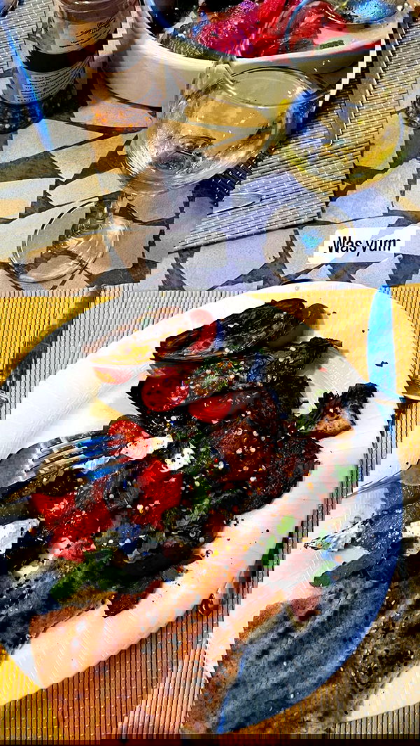 _femalien image ~ Altpins