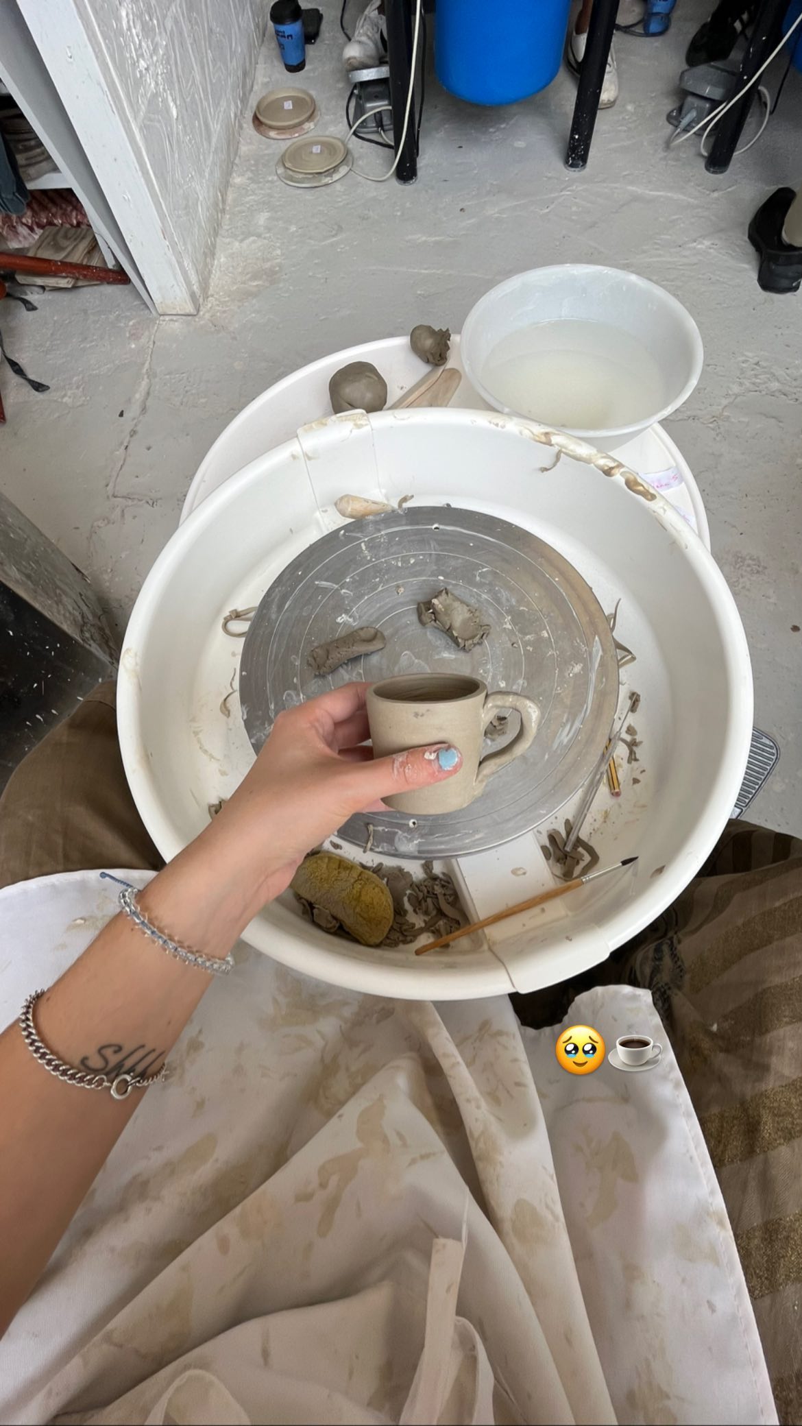 _femalien instagram image archive image