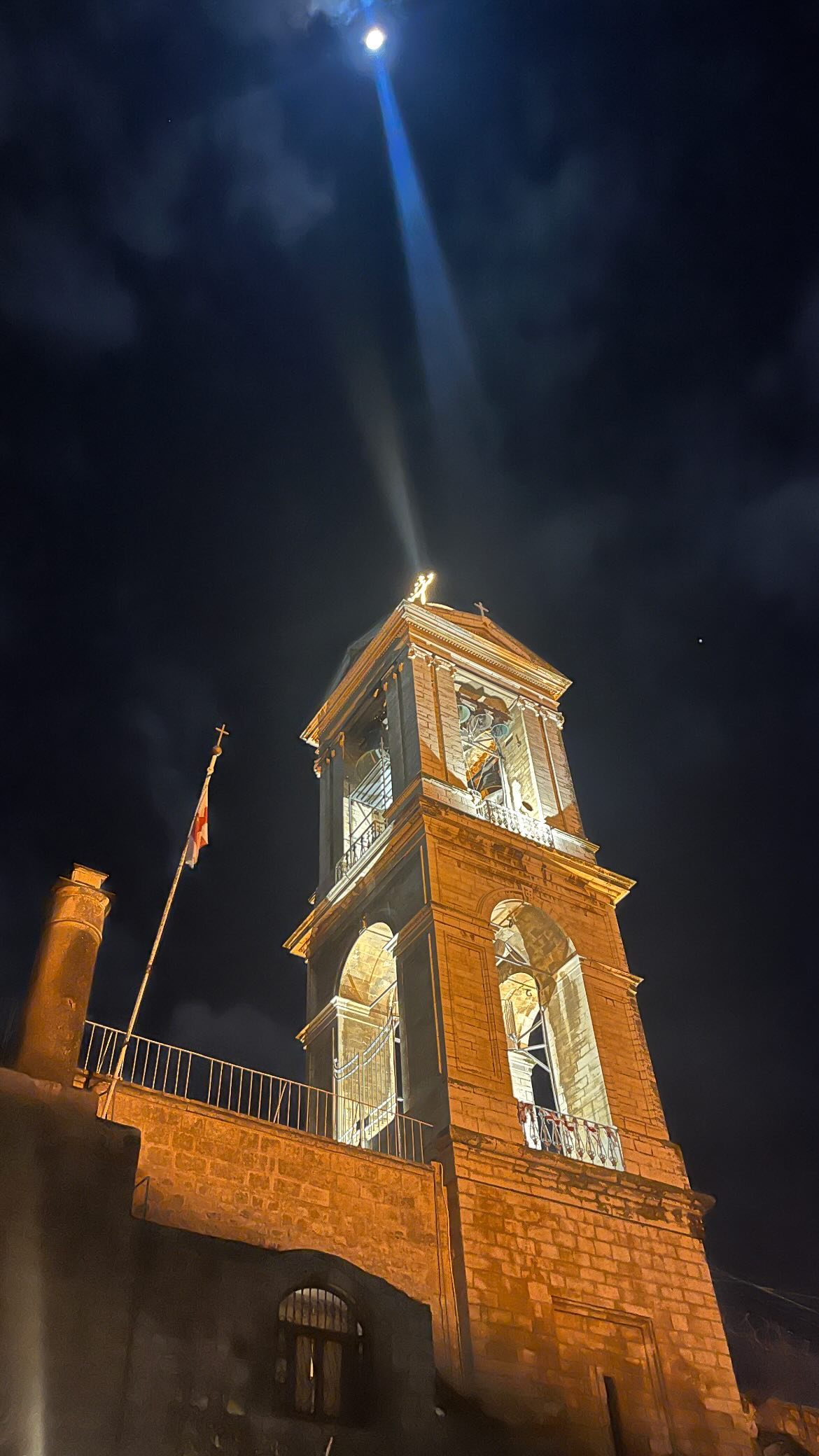 _femalien instagram image archive image