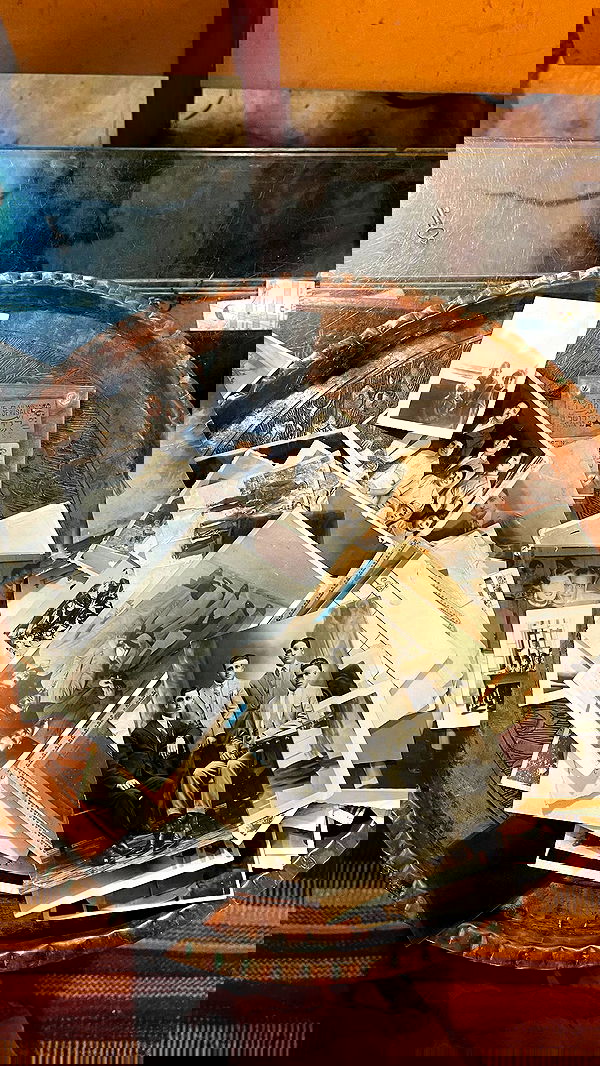 _femalien image ~ Altpins