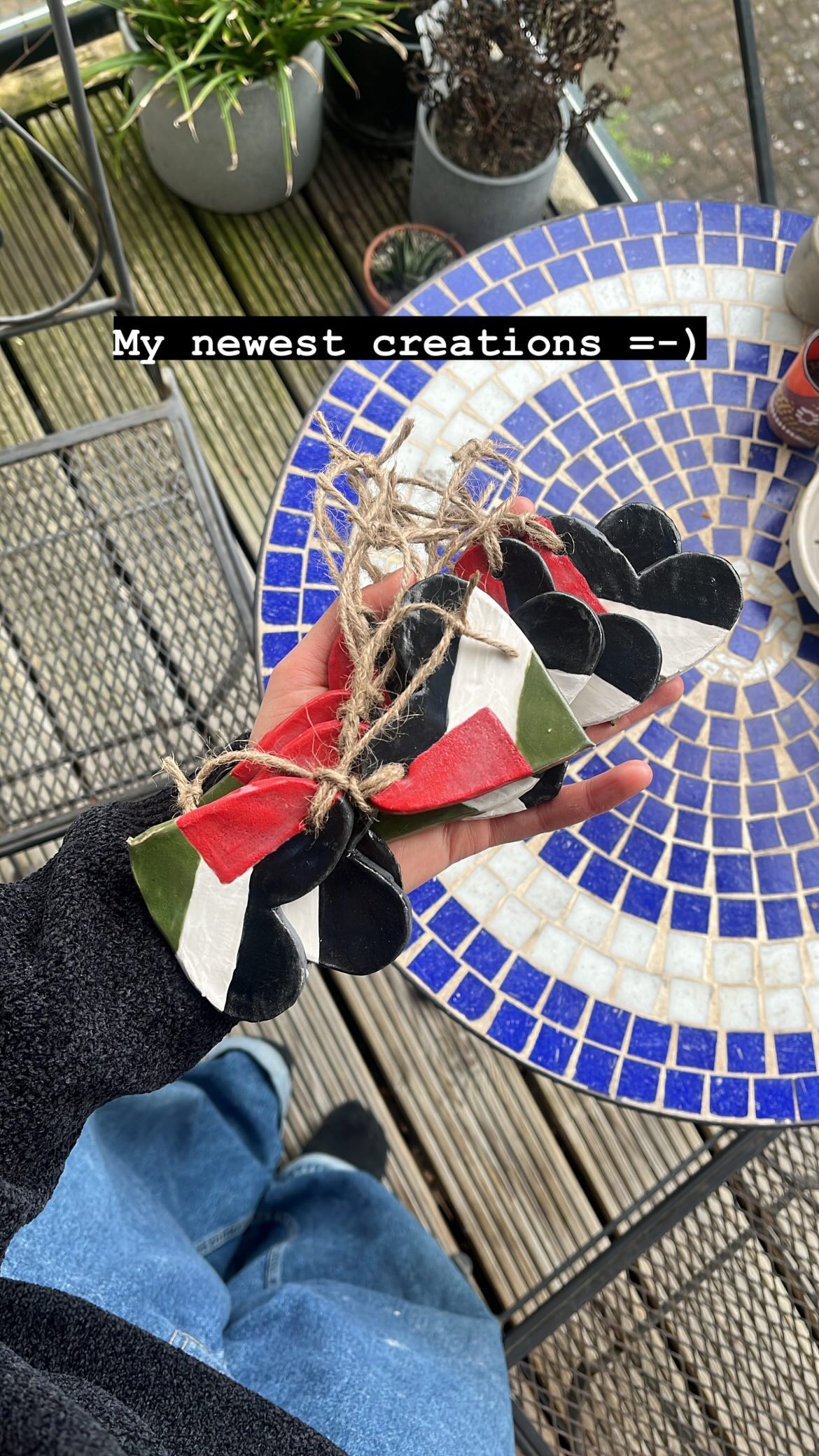 _femalien instagram image archive image