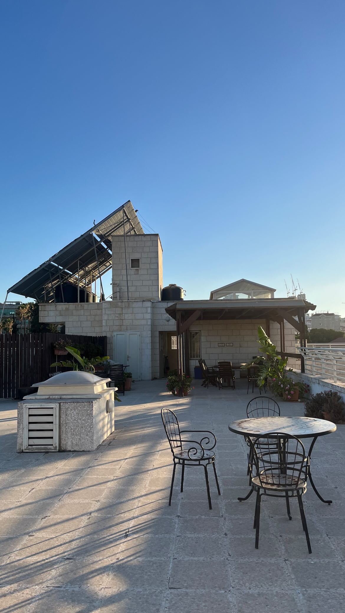 _femalien instagram image archive image