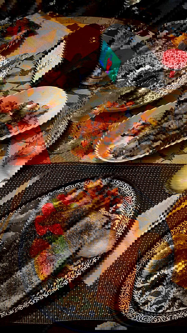 _femalien image ~ Altpins