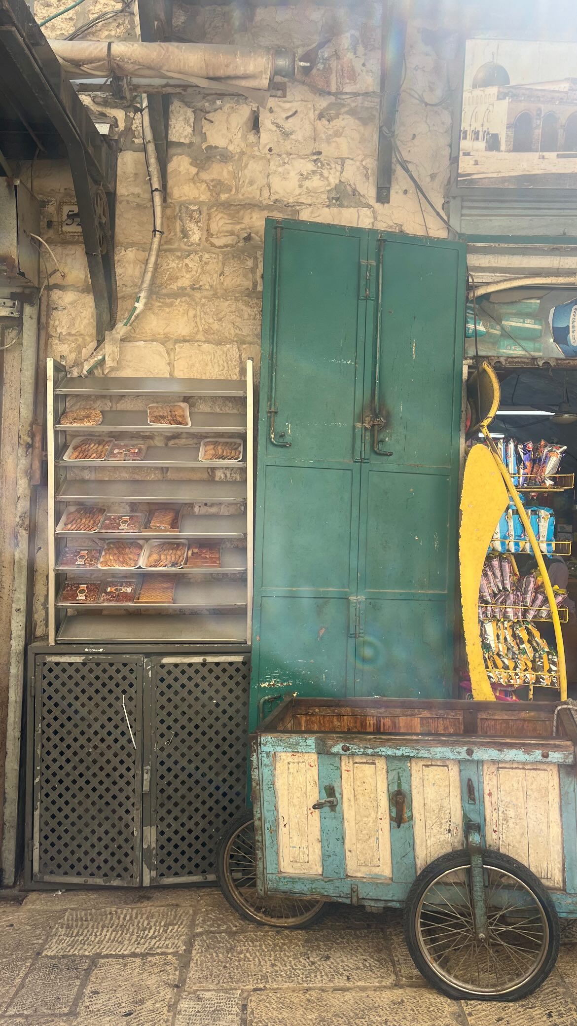 _femalien instagram image archive image