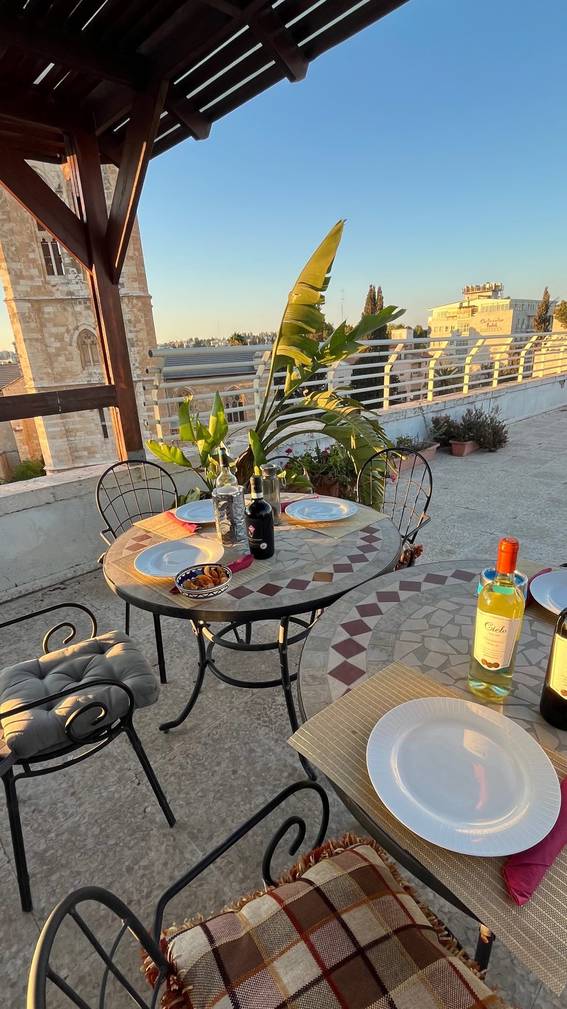 _femalien instagram image archive image