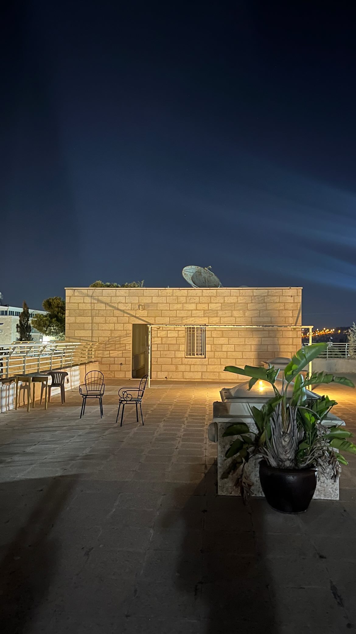 _femalien instagram image archive image