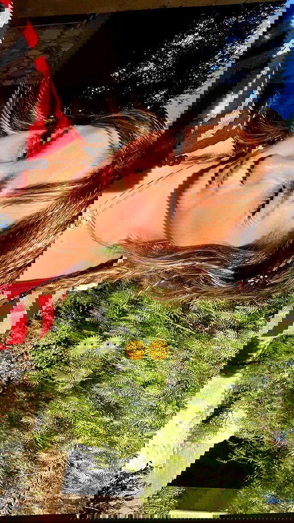 _femalien image ~ Altpins