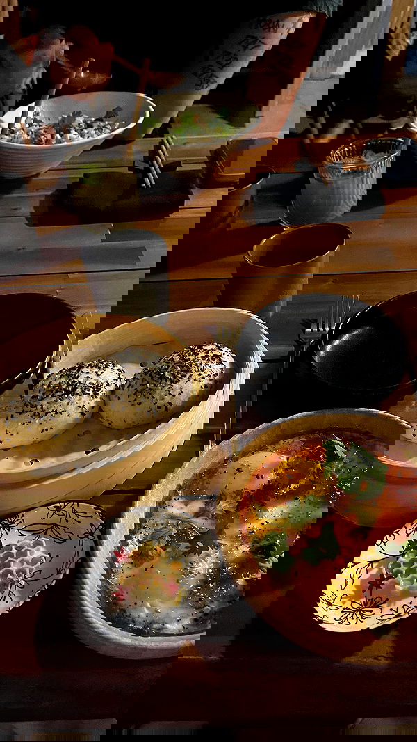 _femalien image ~ Altpins