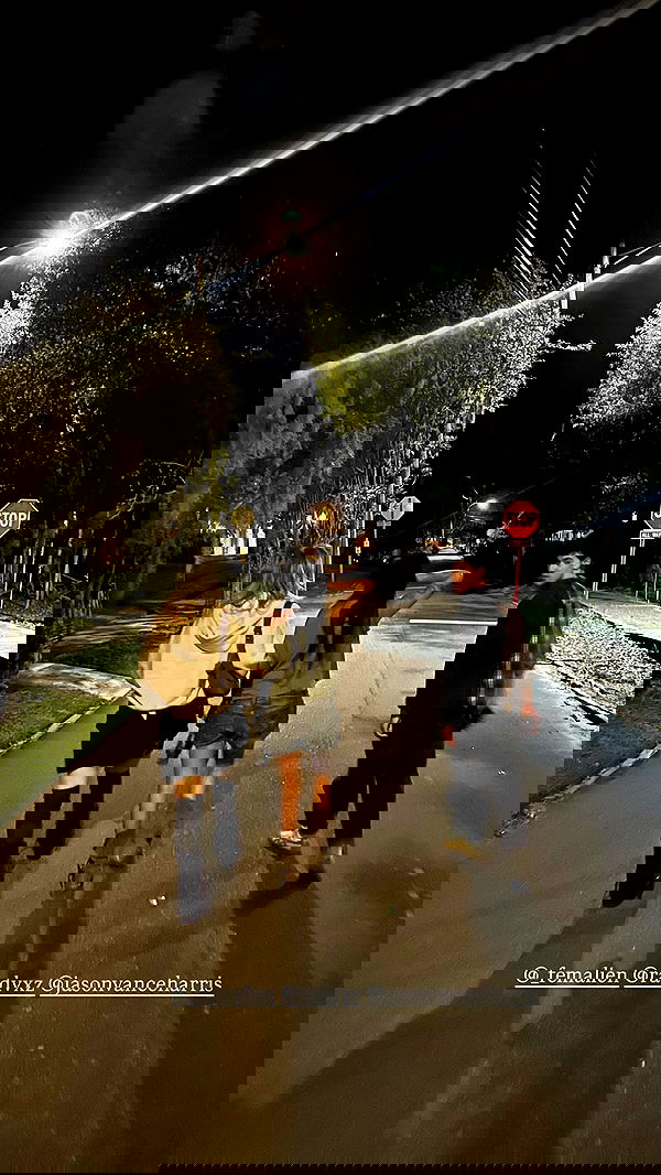 _femalien image ~ Altpins