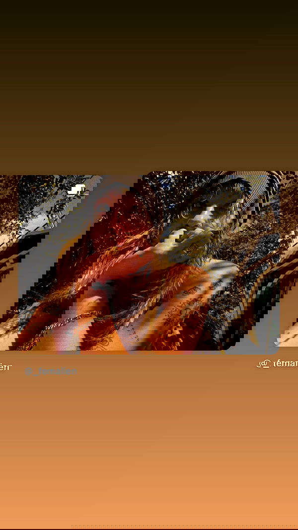 _femalien image ~ Altpins