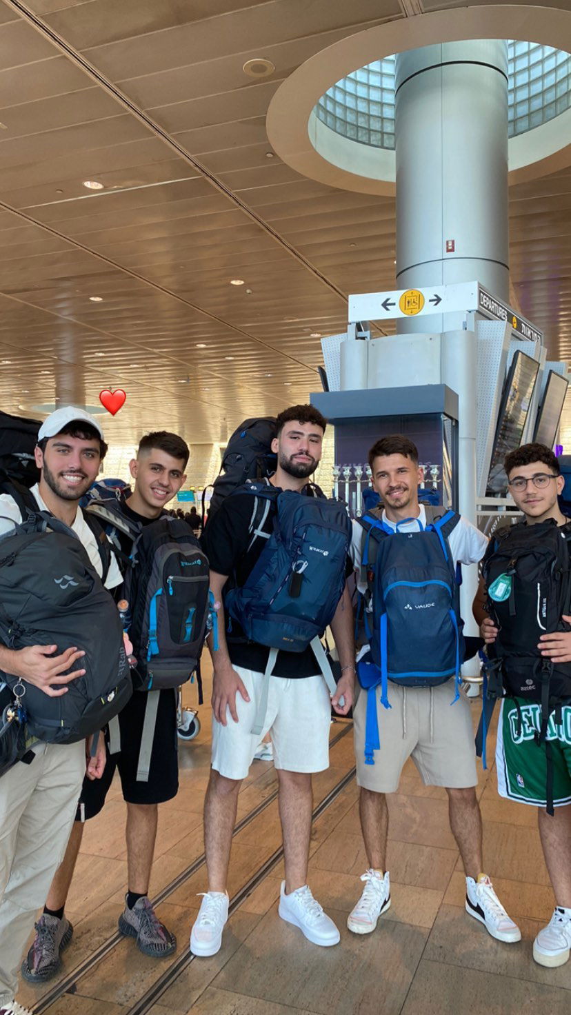 _hilaluu instagram image archive image