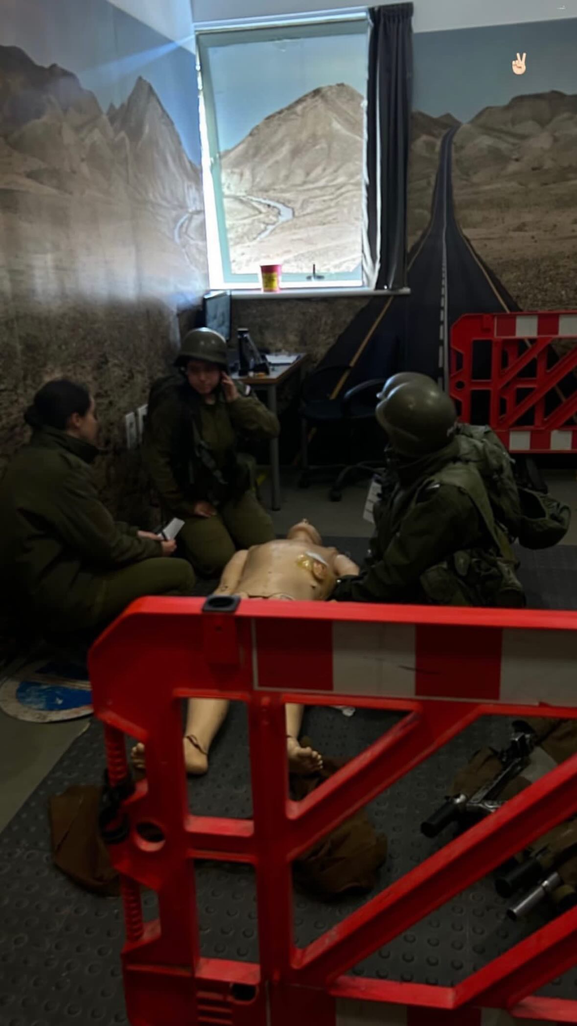 _hilaluu instagram image archive image