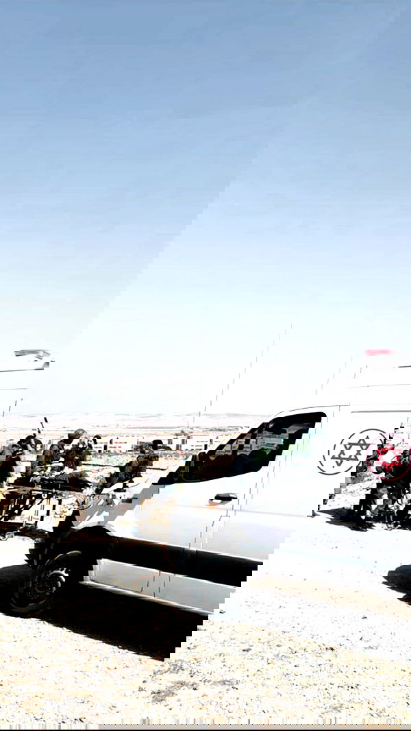 _hilaluu image ~ Altpins