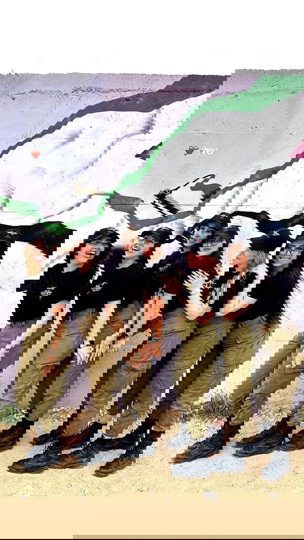 _hilaluu image ~ Altpins