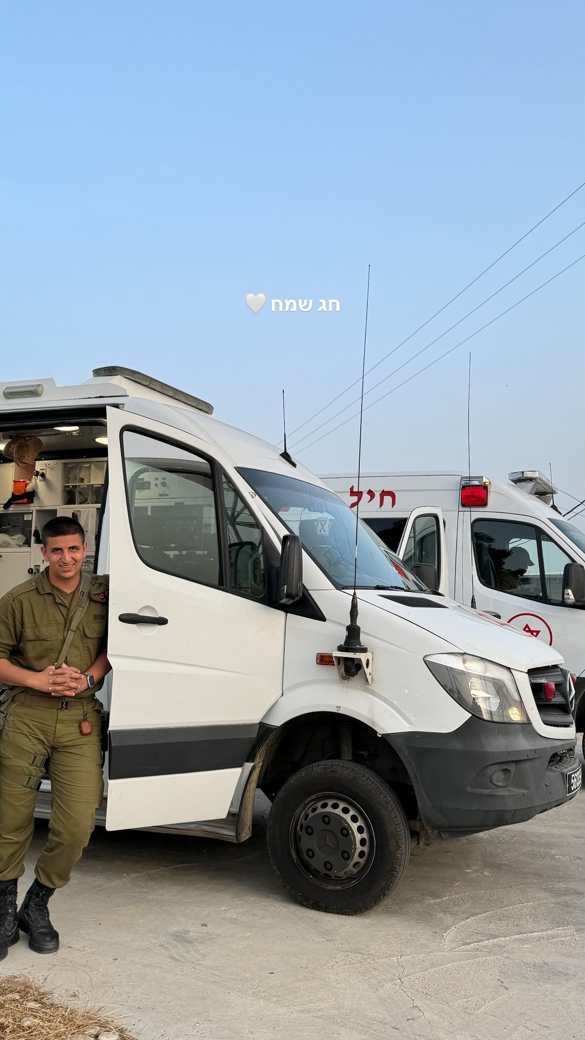 _hilaluu instagram image archive image