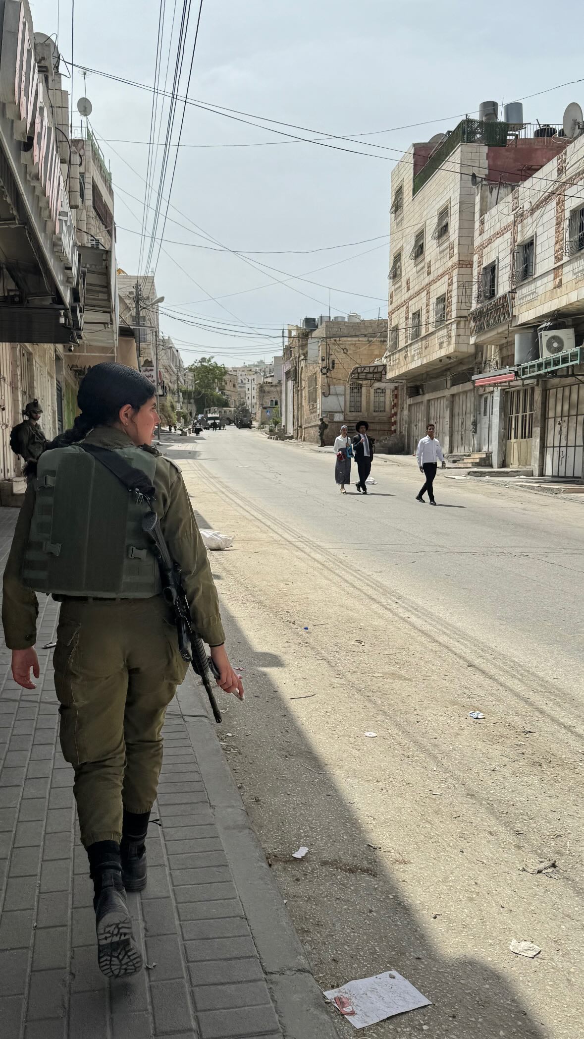 _hilaluu instagram image archive image