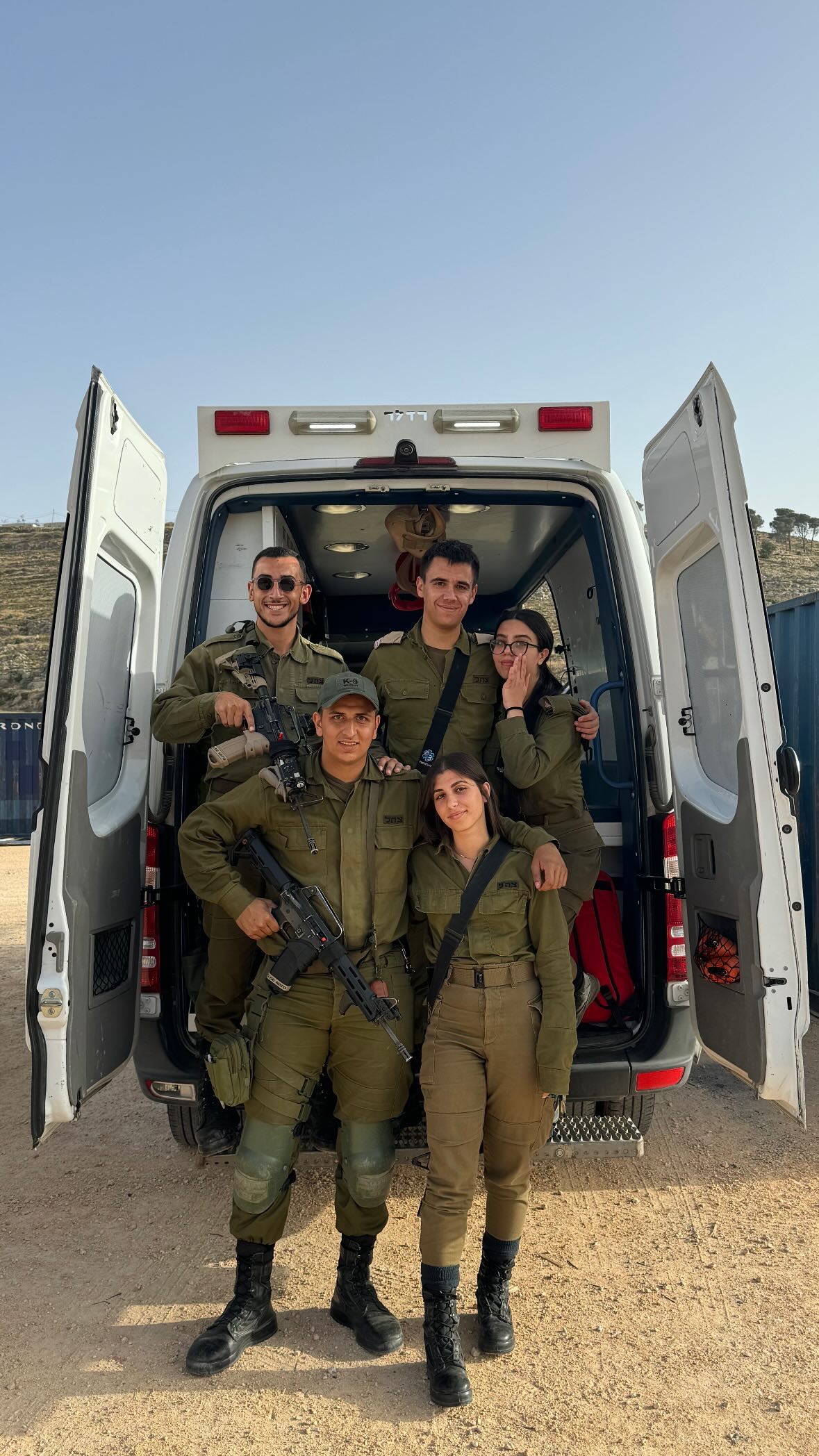 _hilaluu instagram image archive image