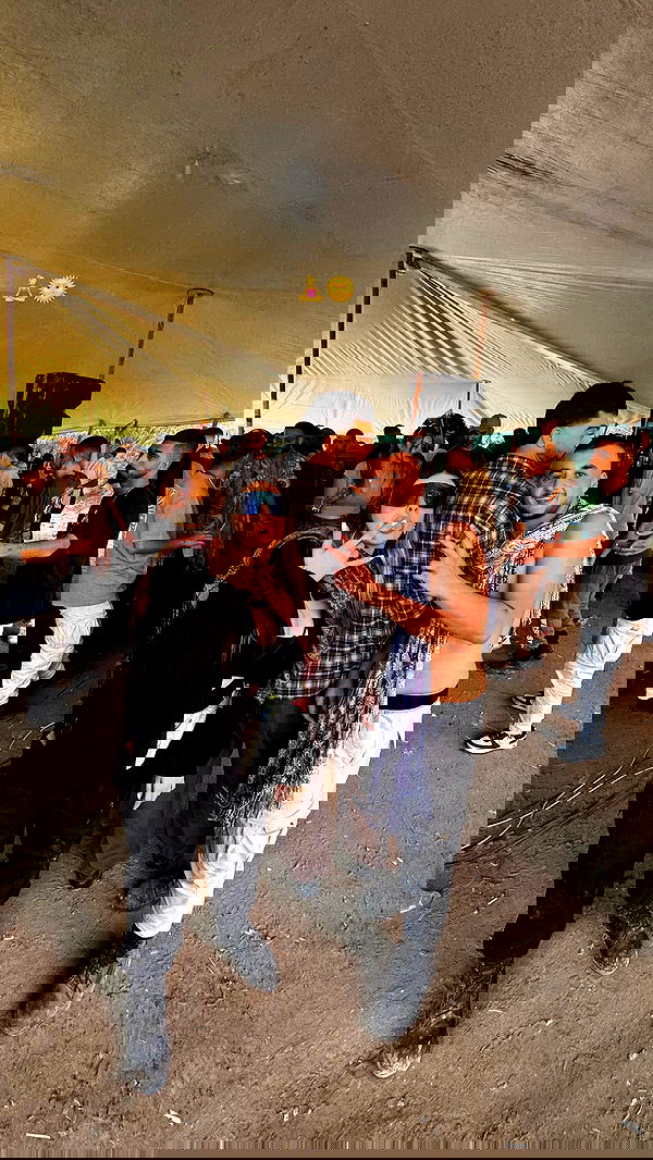 _hilaluu image ~ Altpins