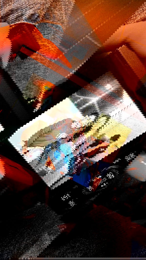 _hilaluu image ~ Altpins