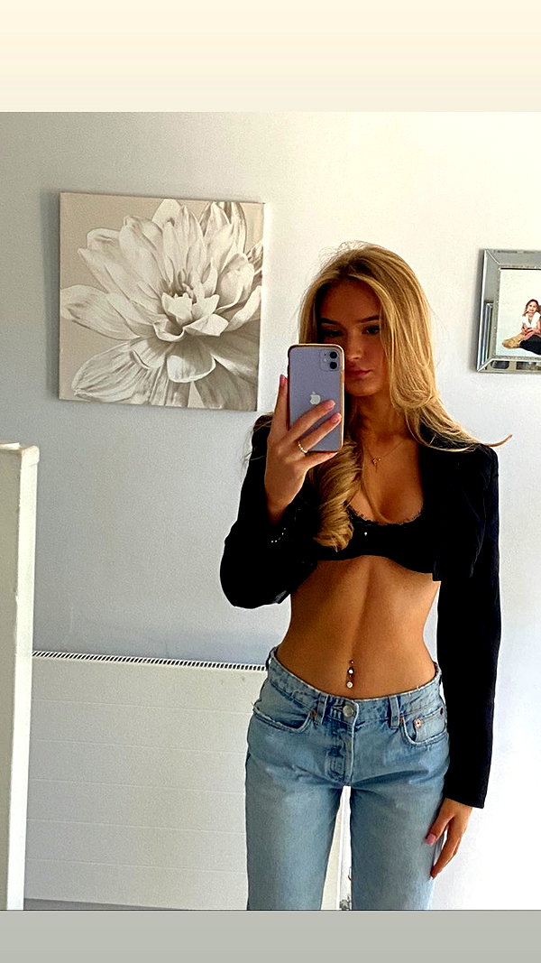 _miaallum _miaallum archive image