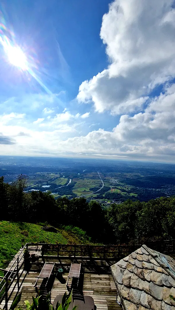 aekamee aekamee archive image